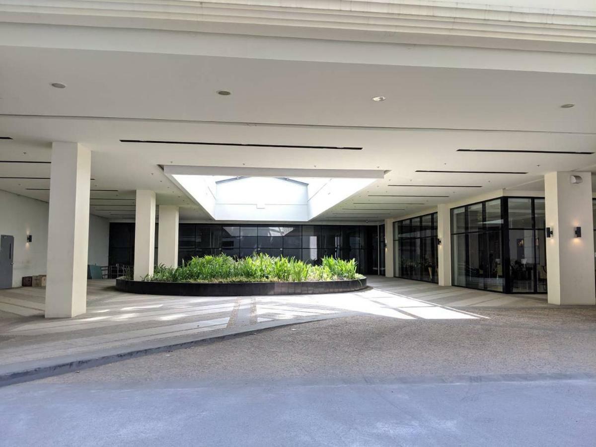 Apartamento Experience Manila NAIA Airport Terminal 3 Pasay Exterior foto
